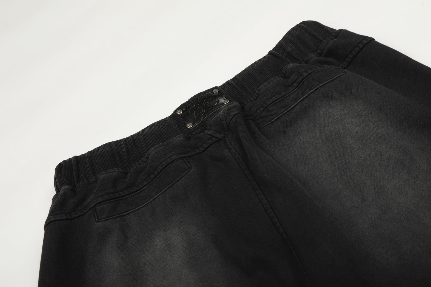 Washed Damage Drawstring Wide Leg Sweatpants WN25446