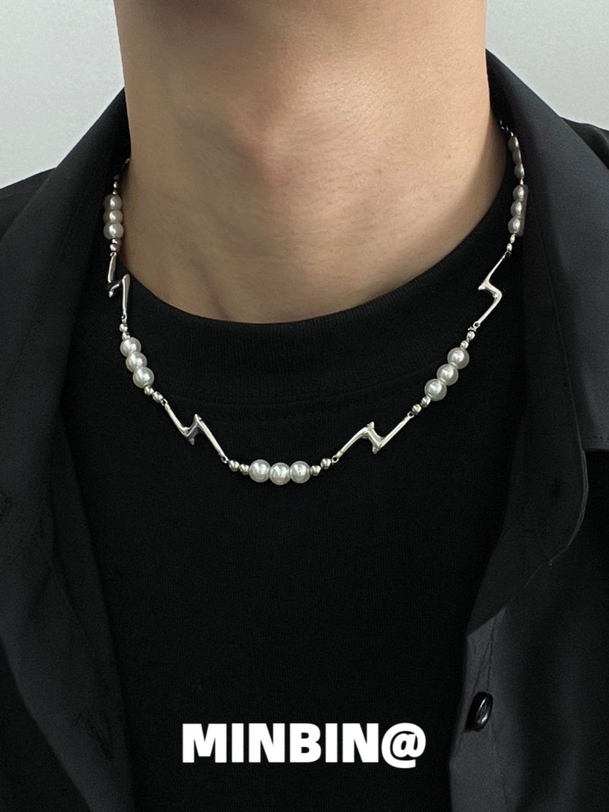 Irregular Lightning Pearl Necklace WN19210