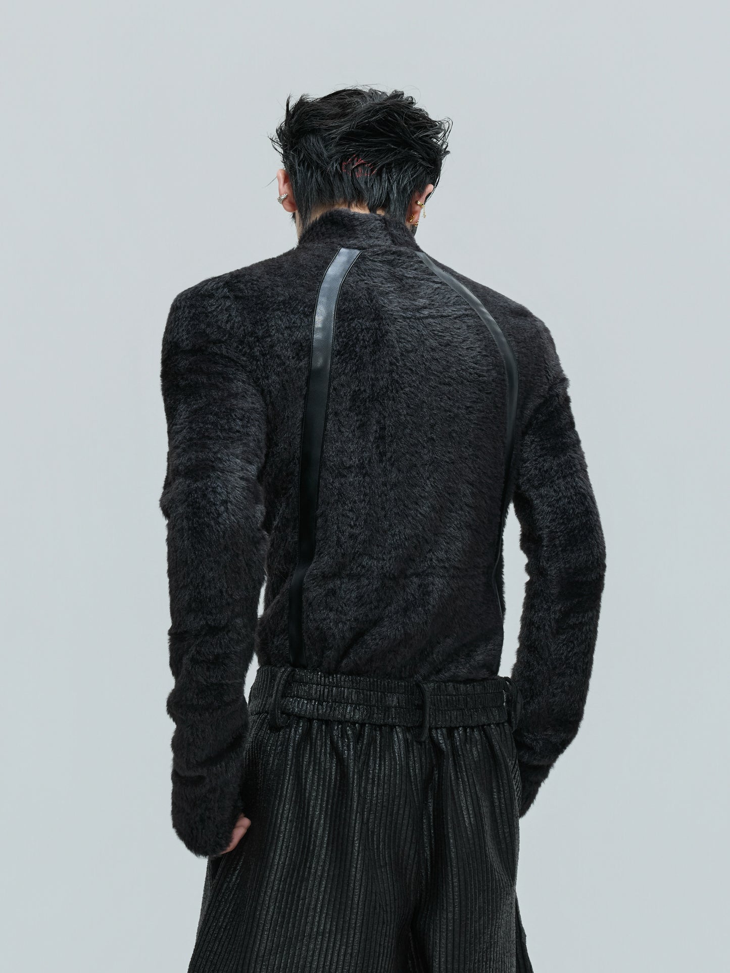 Deconstructed Furry High-Neck Slim Fit Sweatshirt WN21747