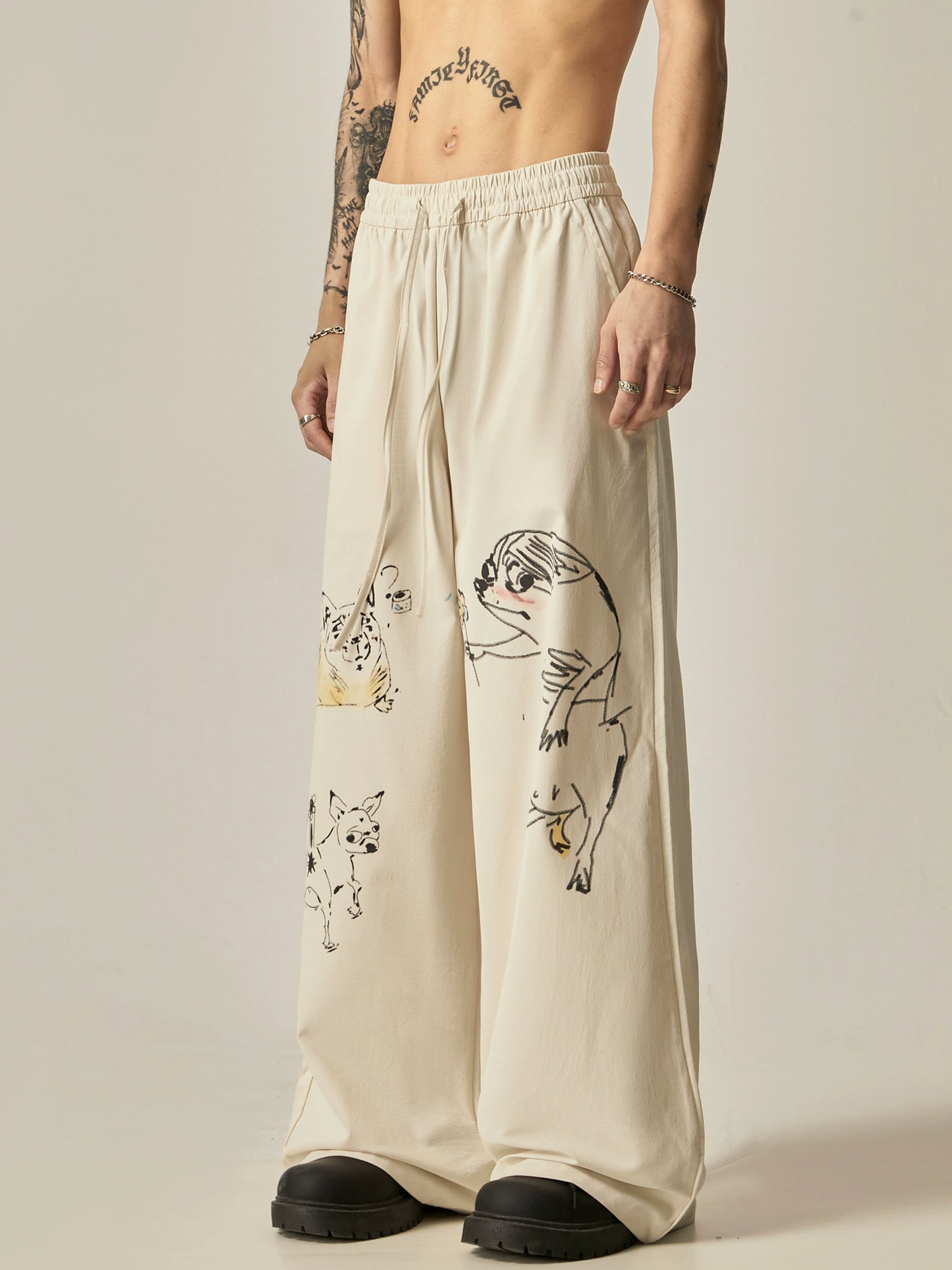 Graffiti Print Design Straight Leg Pants WN8969