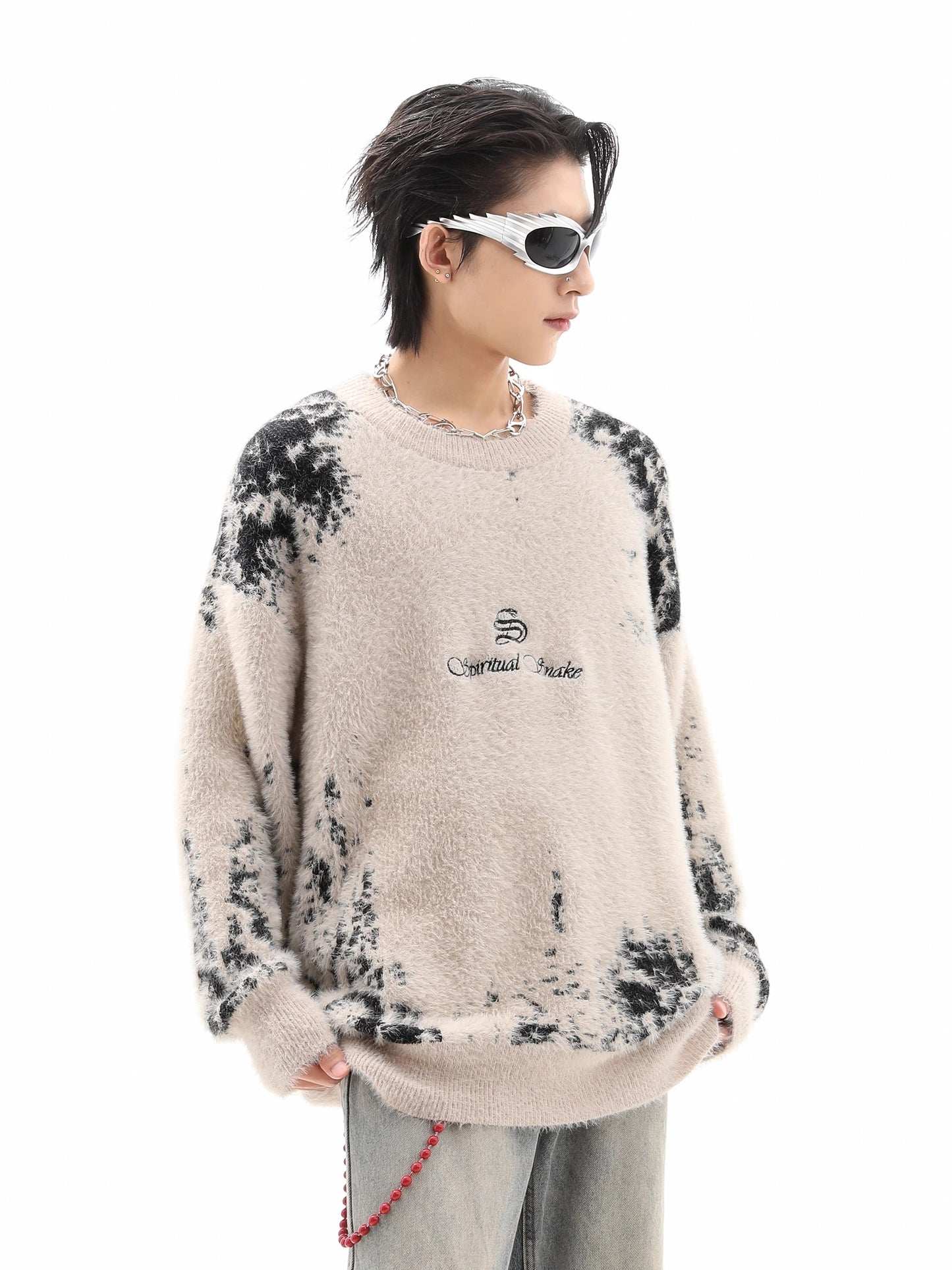 Shaggy Embroidery Crewneck Oversize Knit Sweater WN10335