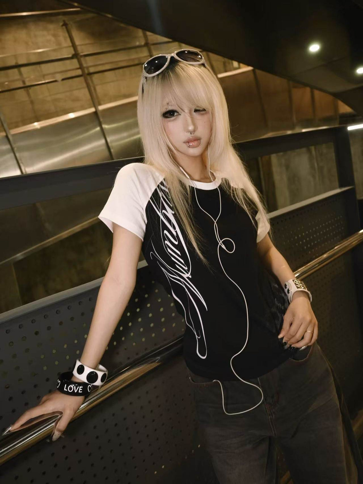Raglan Leopard Letter Print Short Sleeve T-Shirt WN27236