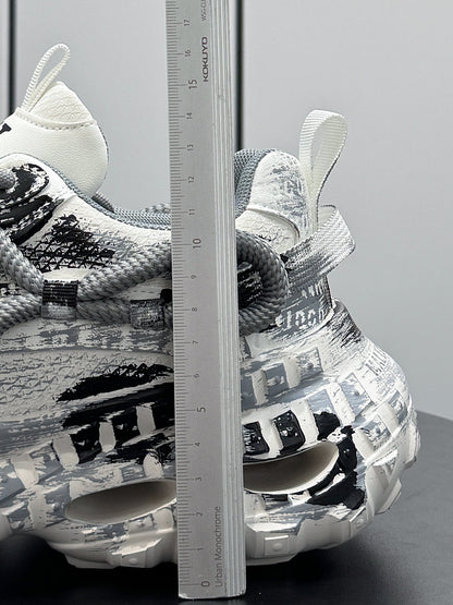 Chunky Platform Lace-Up Sneakers WN24810