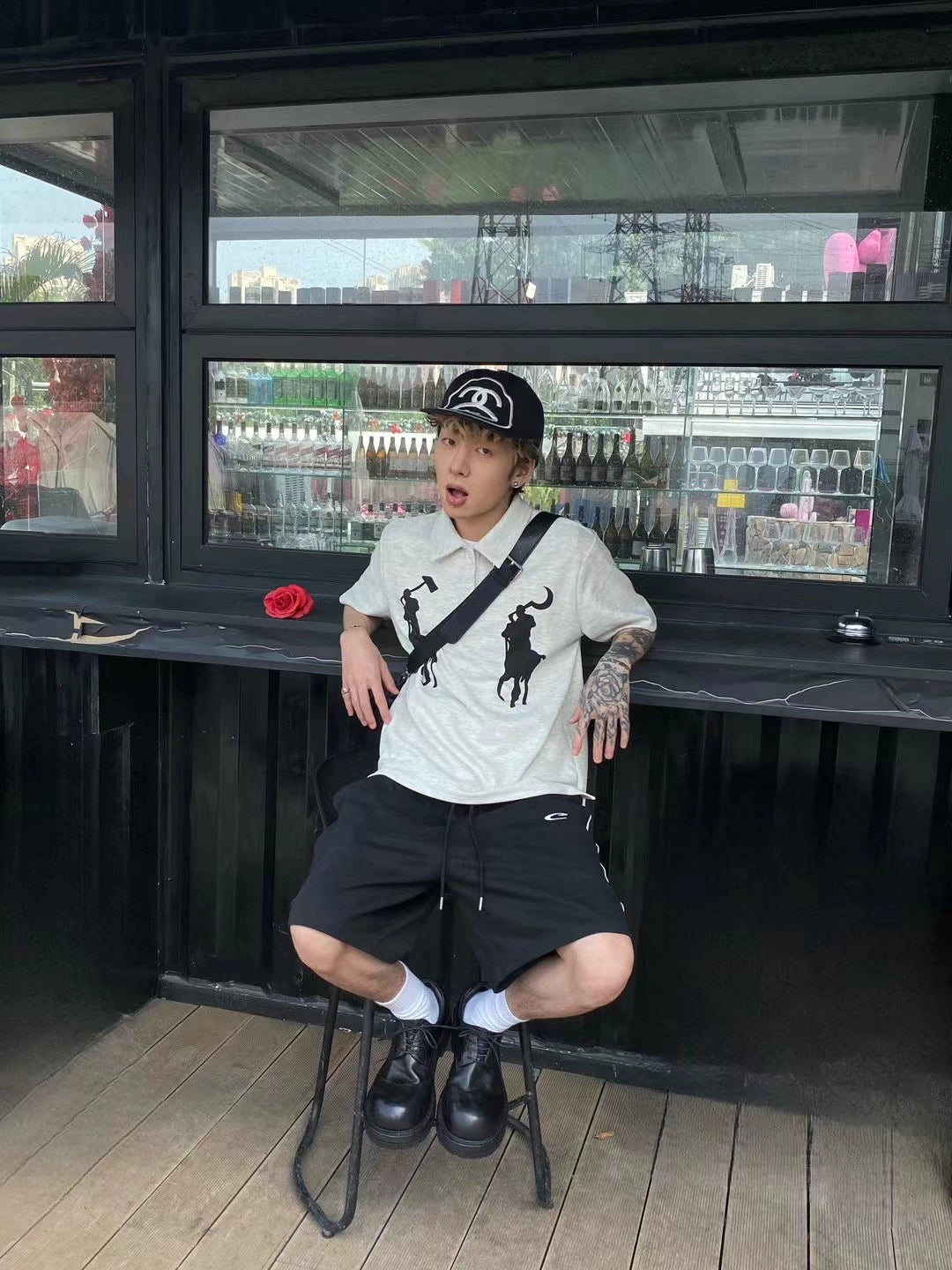 Graphic Print Design Short Sleeve T-Shirt WN19102