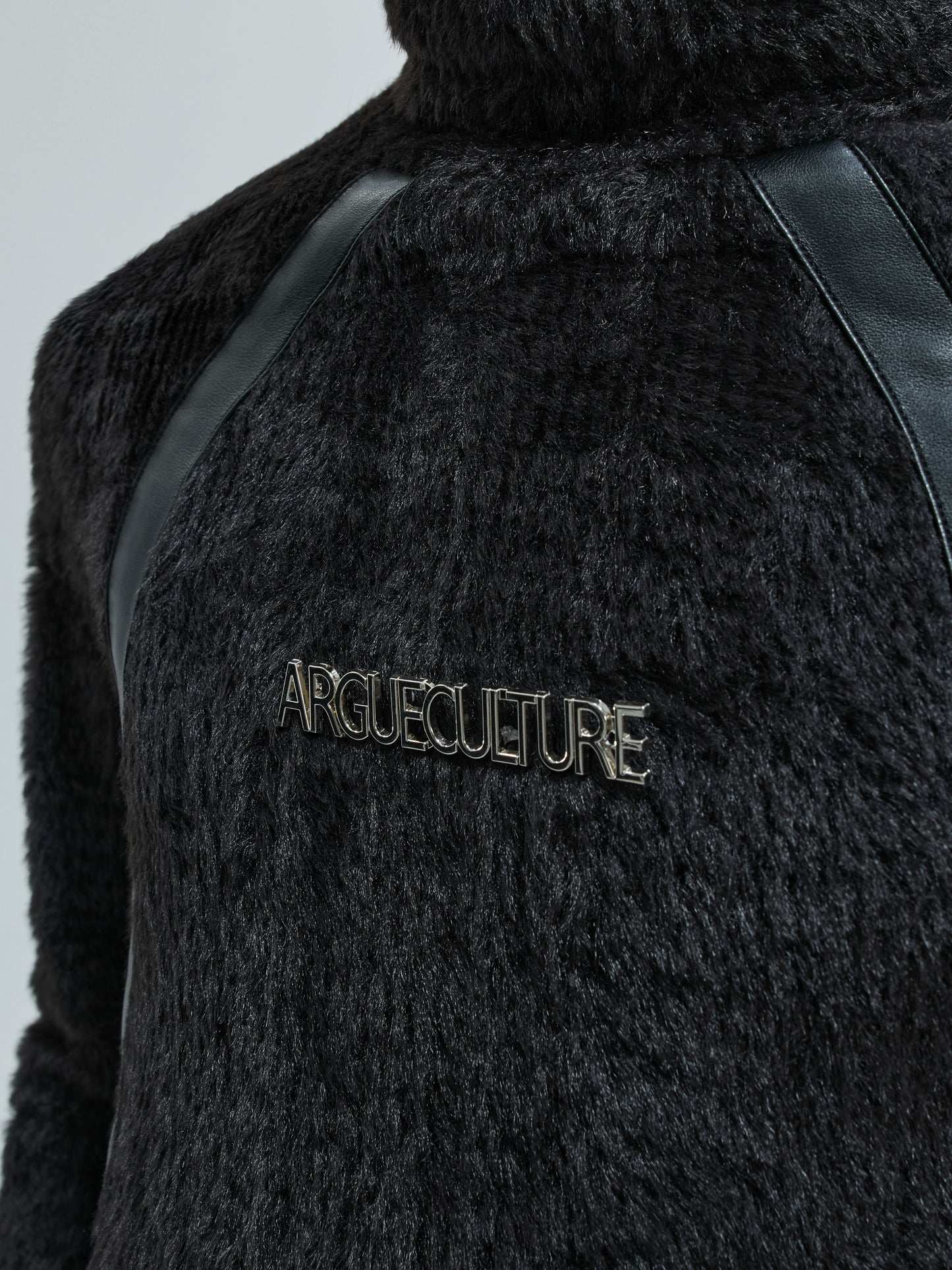 Deconstructed Furry High-Neck Slim Fit Sweatshirt WN21747