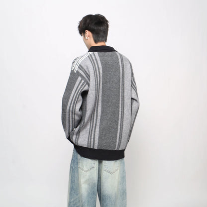 Badge Embroidery Polo Collar Knit Sweater WN21045