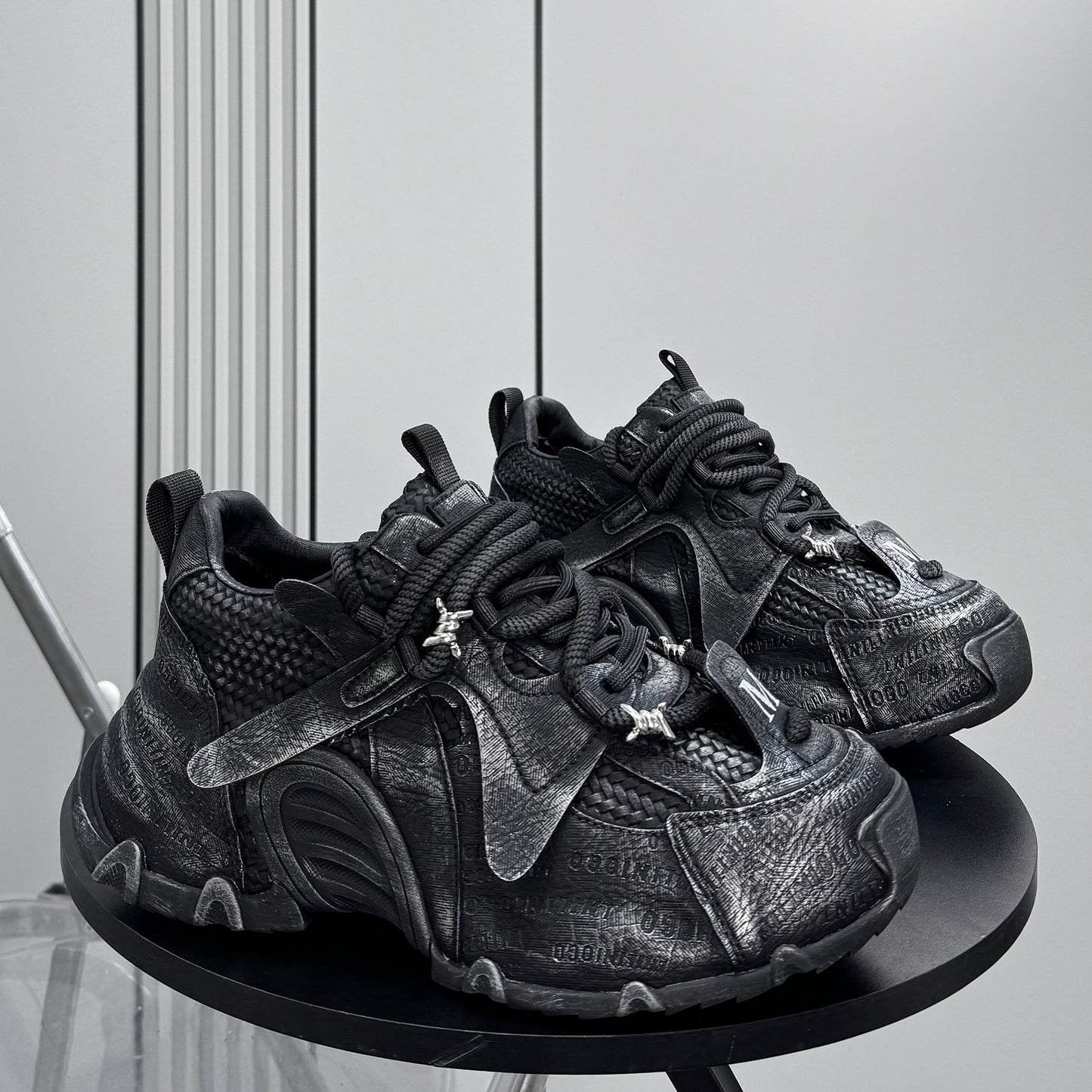 Embroidery Panel Chunky Sole Sneakers WN24574