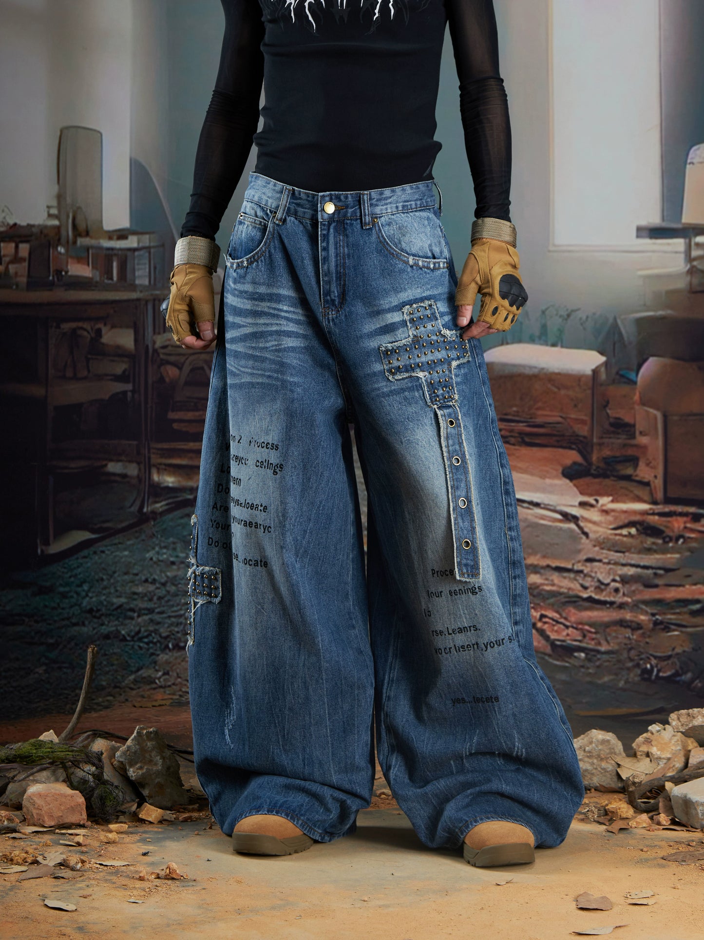 Splicing Studs Washed Damage Wide Leg Denim Jeans WN21343