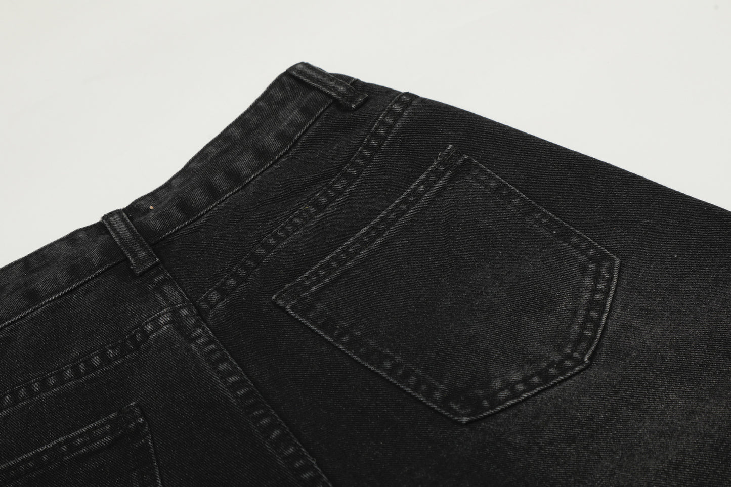 Washed Studs Detail Wide Leg Denim Jeans WN25403