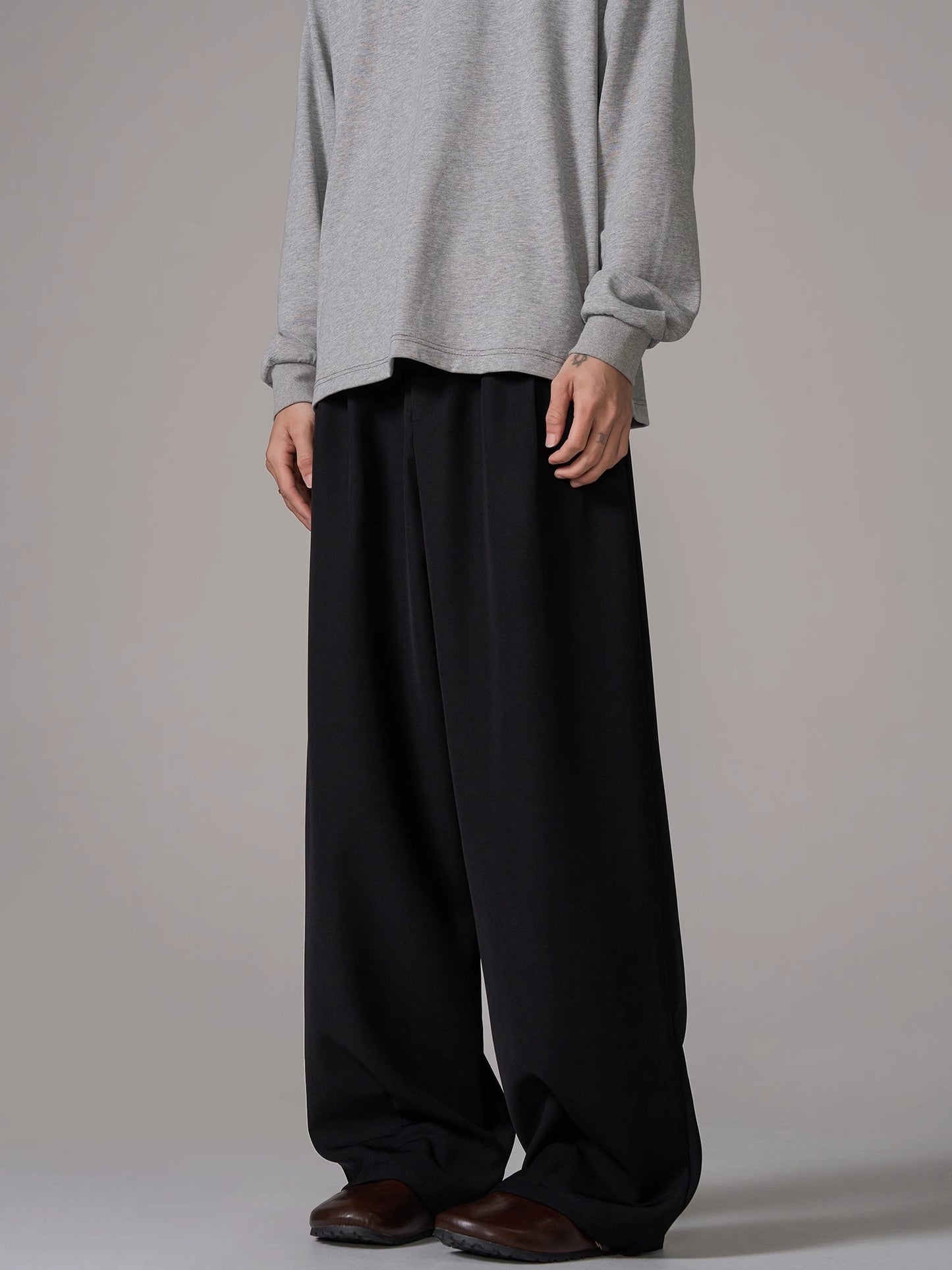 Draped Straight-Leg Trousers WN10646