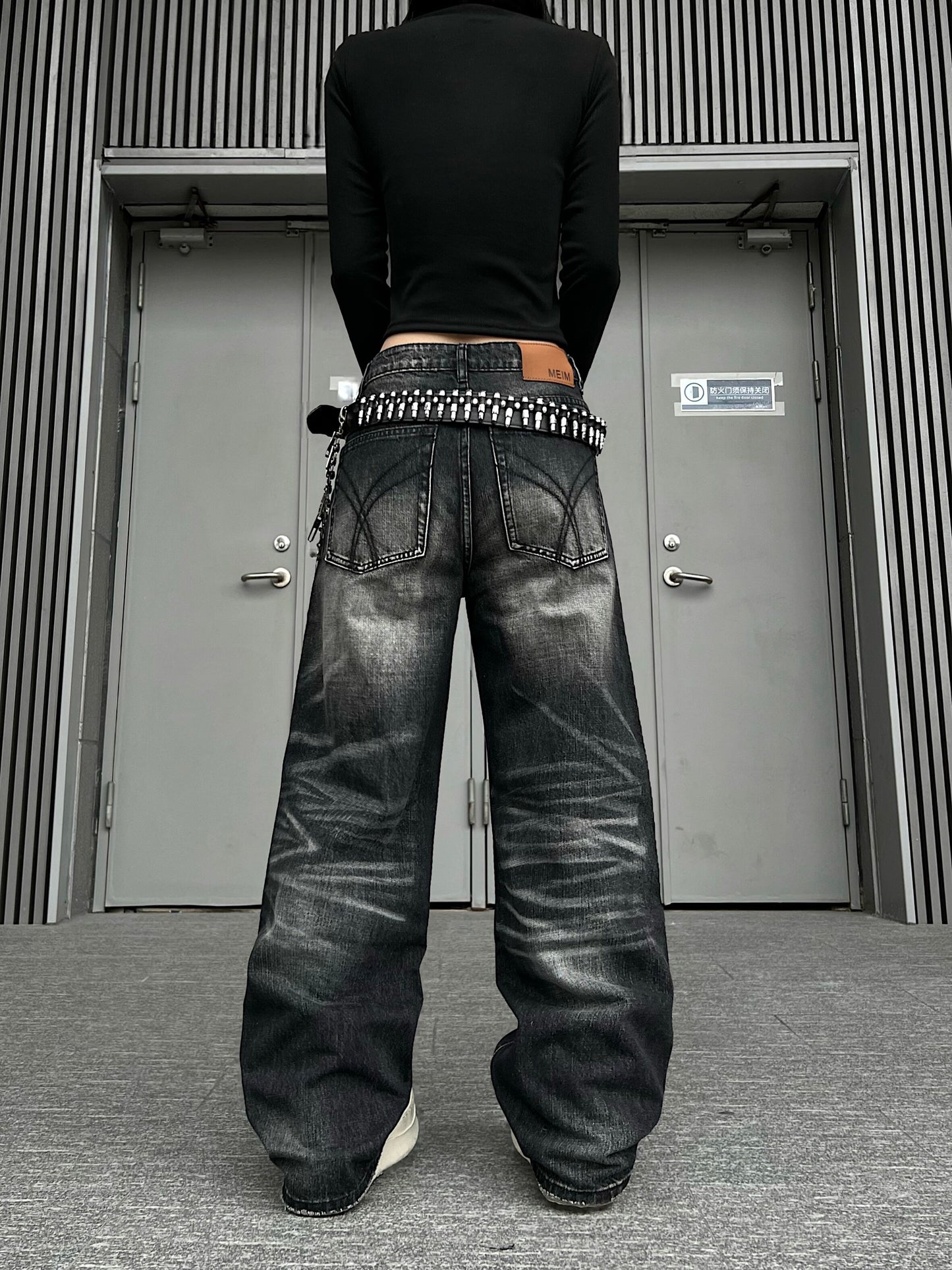 Washed Fade Whisker Wide Leg Denim Jeans WN24174