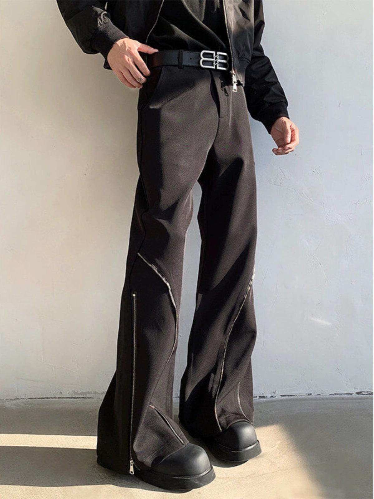 Zipper Detail Flare Trousers WN19268