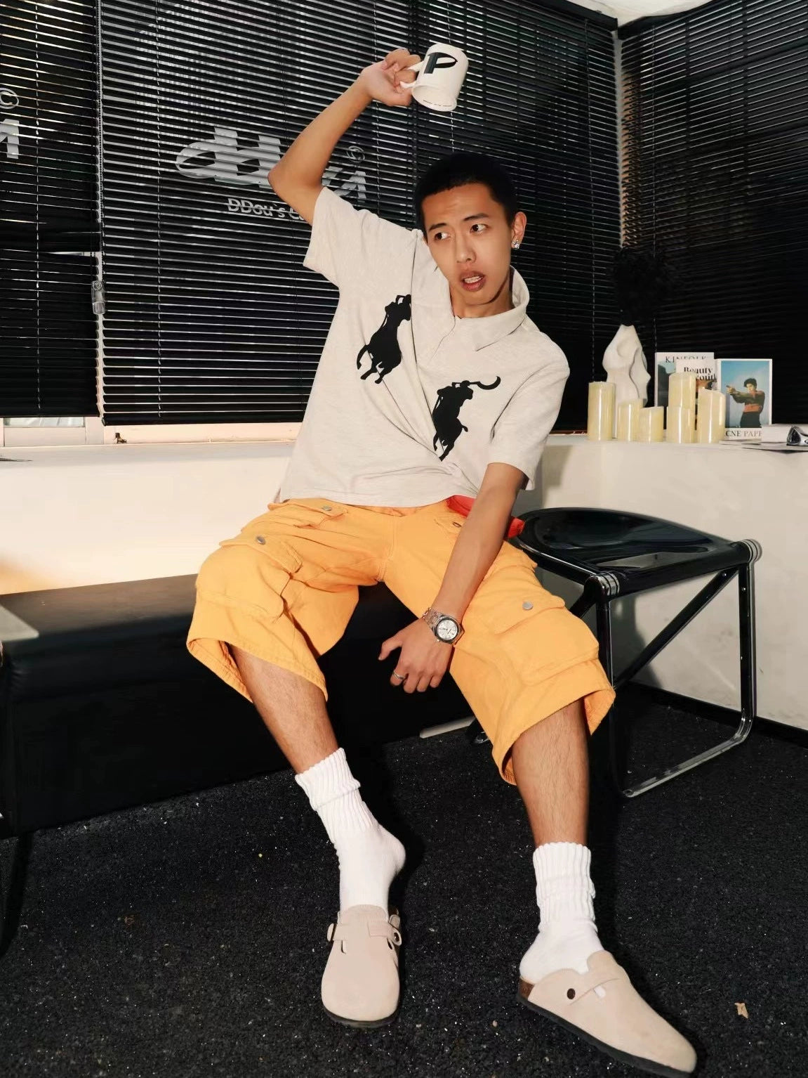 Graphic Print Design Short Sleeve T-Shirt WN19102