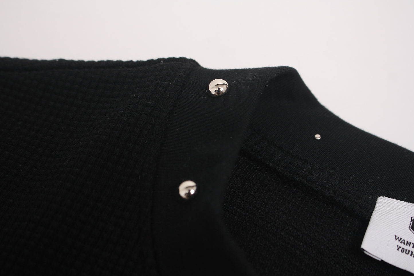Portrait Studs Detail Short Sleeve T-Shirt WN25424