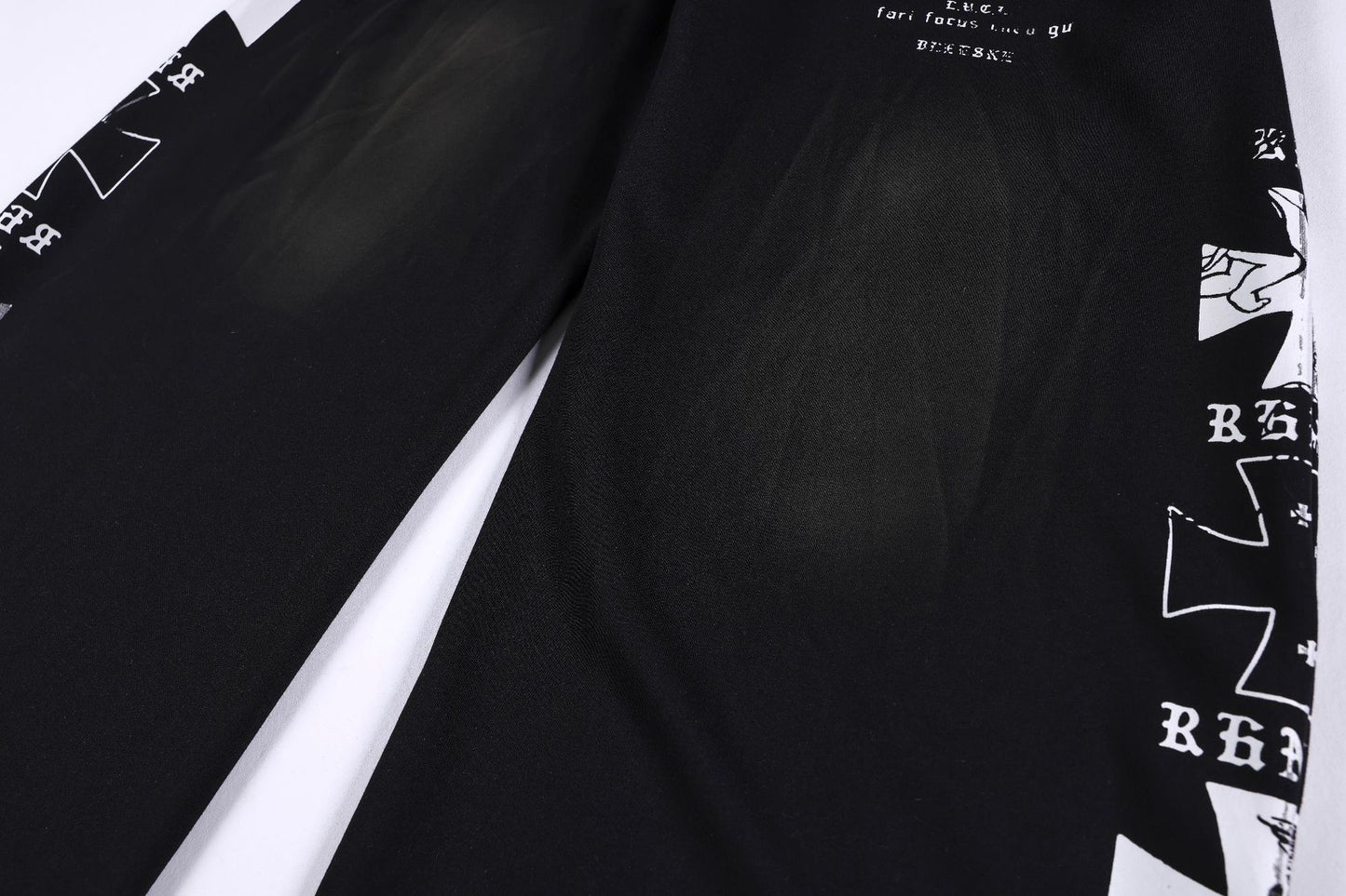 Graphic Print Panel Curved Wide Leg Sweatpants WN25931
