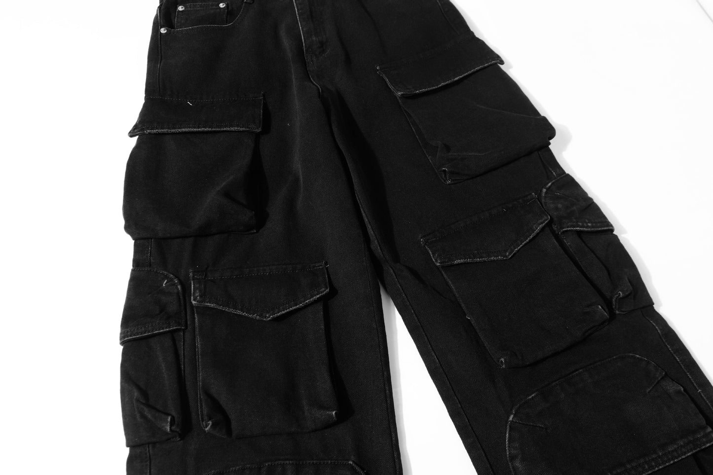 Washed Damage Multi-Pocket Straight Cargo Denim Jeans WN26078