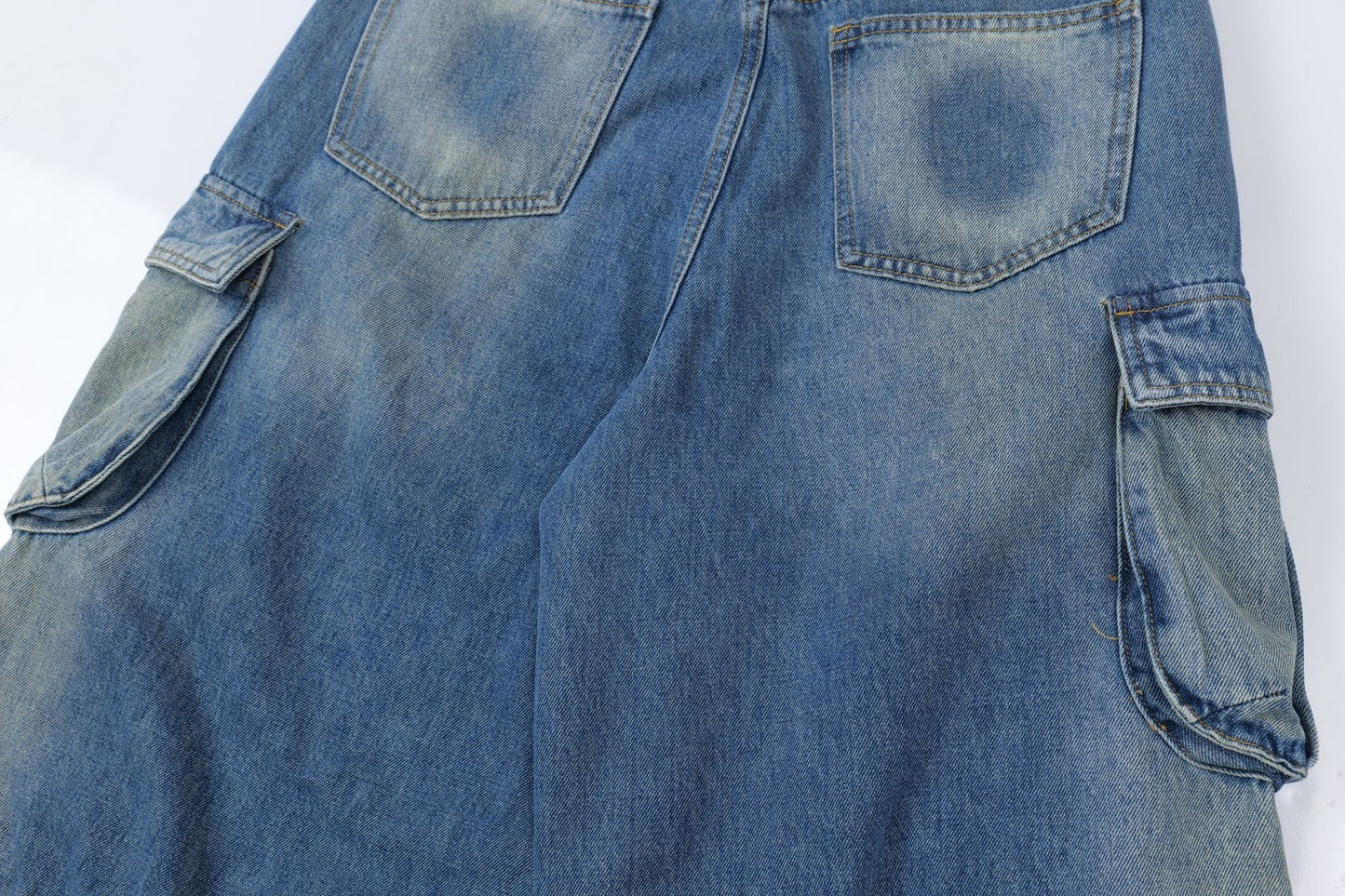 Washed Multi Pocket Cargo Denim Half Jeans WN26123