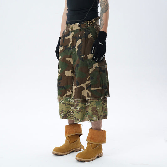 Camouflage Patchwork Fake Layered Multi Pocket Cargo Short Pants WN24346