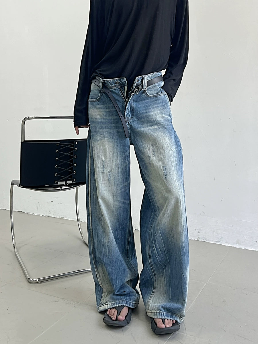 Double-Pleat Washed Wide-Leg Denim Jeans WN11638