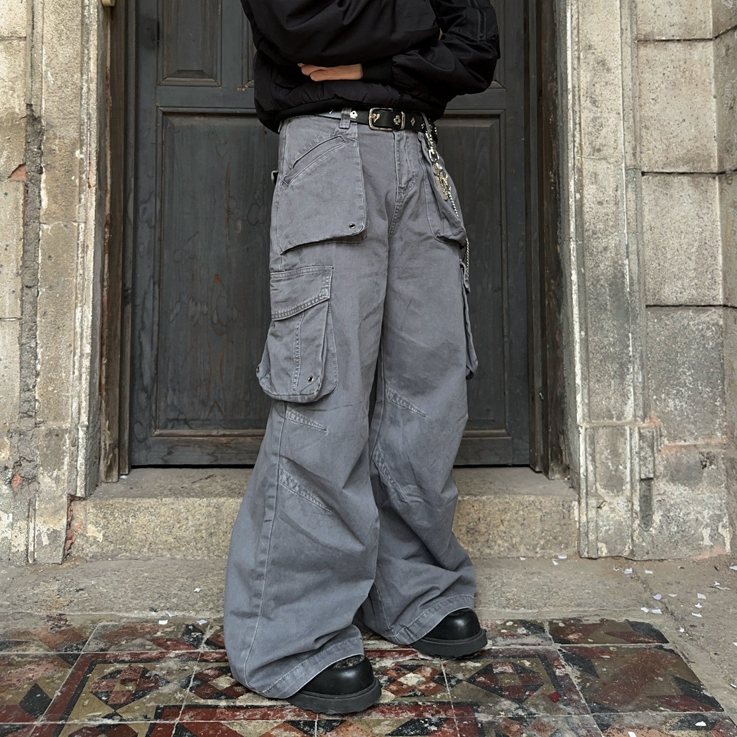 Washed Multi-Pocket Wide Leg Cargo Pants WN24387