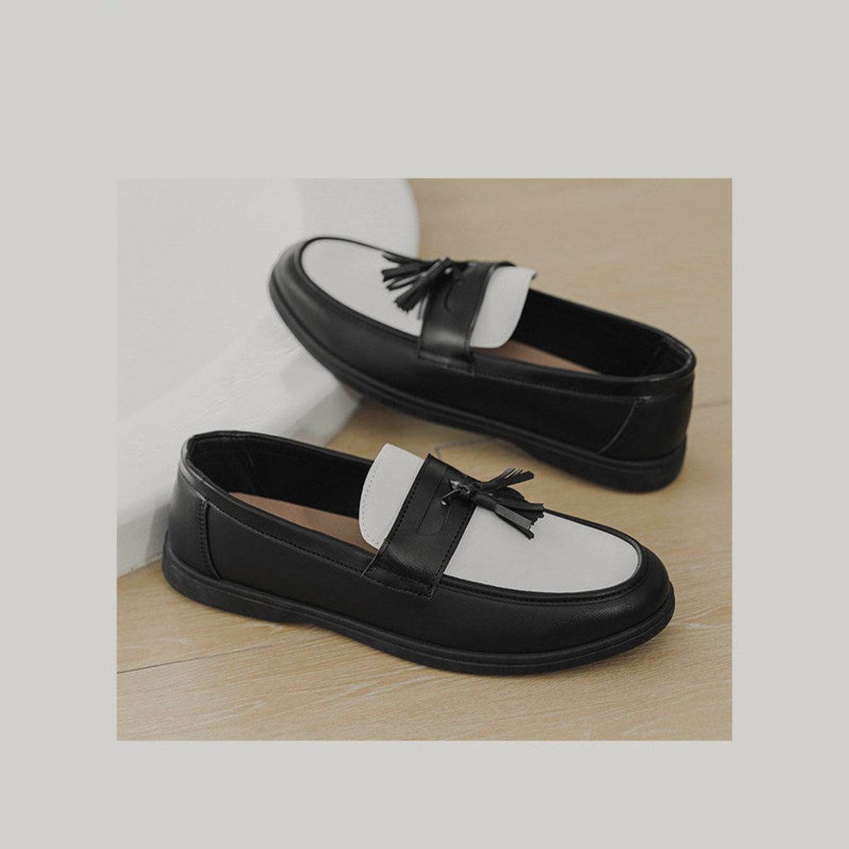 Tassel Patchwork Slip-On Loafers WN23529