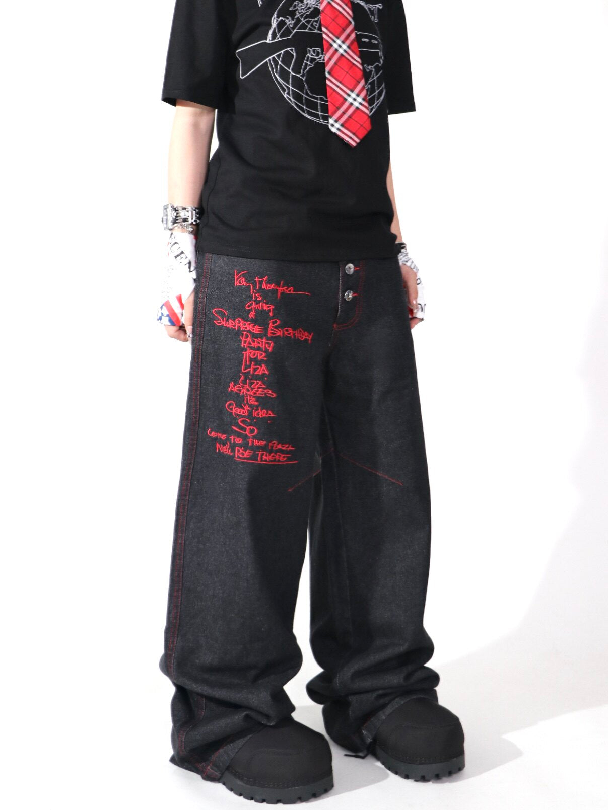 Graffiti Print Wide Leg Denim Jeans WN24110