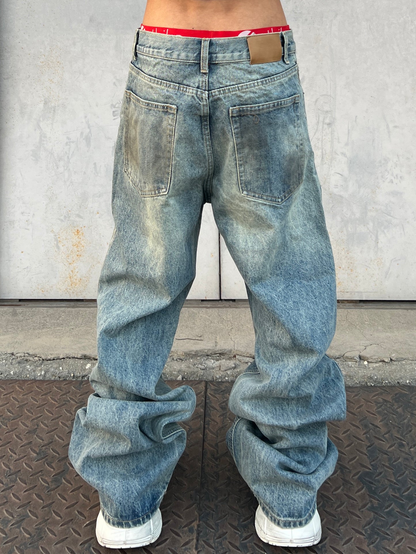 Washed Damage Wide Leg Denim Jeans WN24111