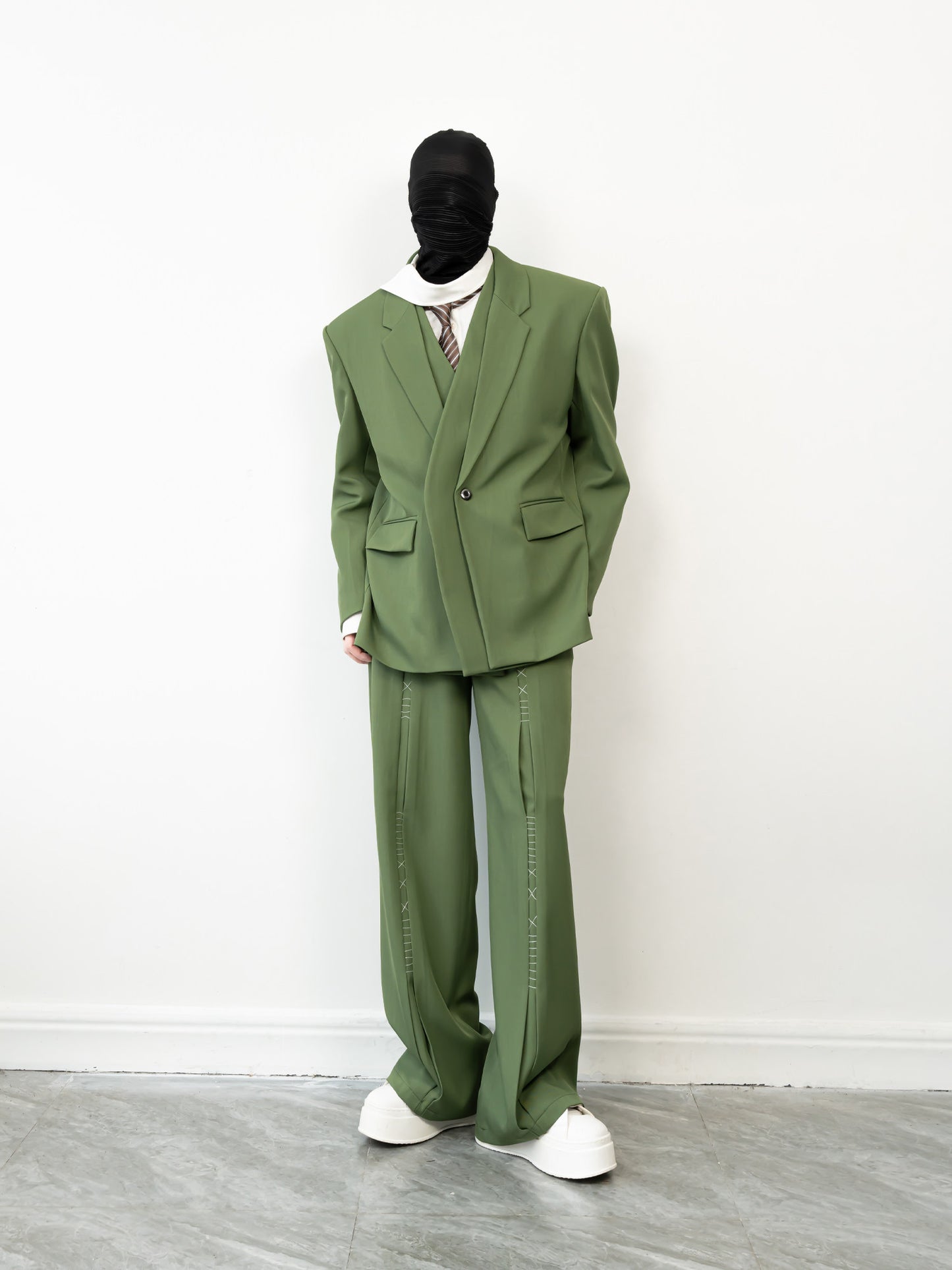 Plain Color Straight Leg Trousers WN23610