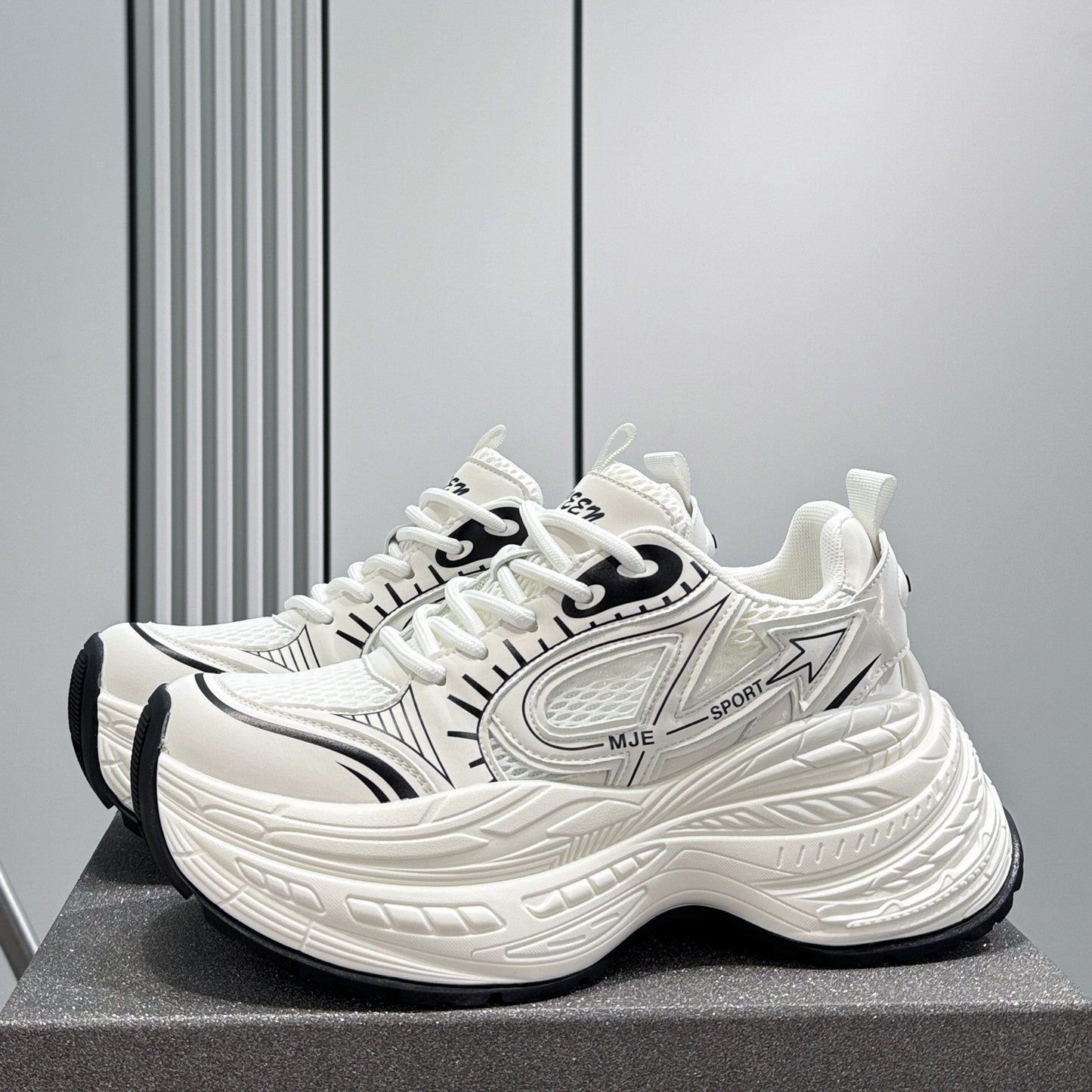 Mesh Panel Thick Sole Sneakers WN24655