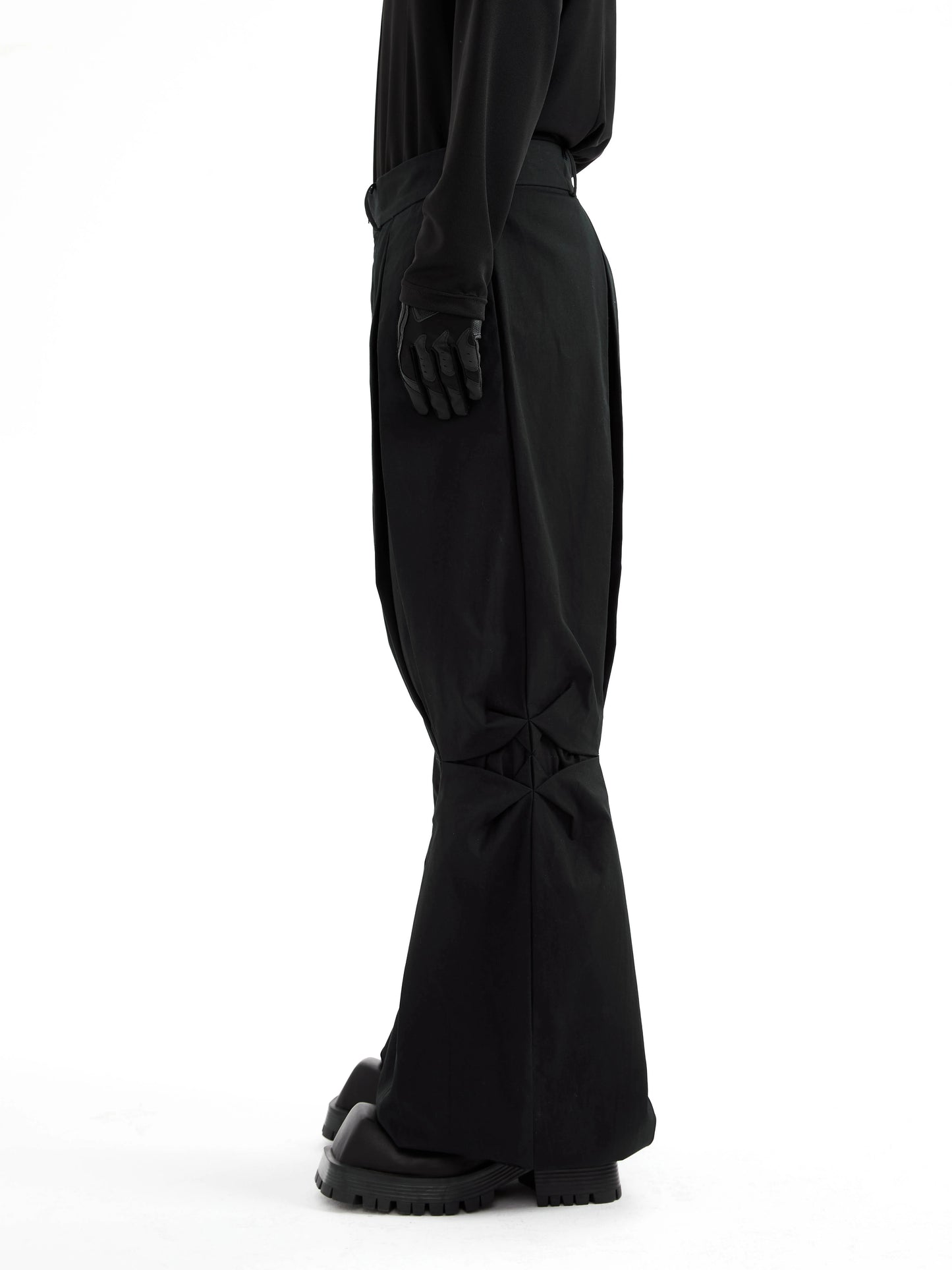 Pleats Deconstruction Flare Trousers WN21309