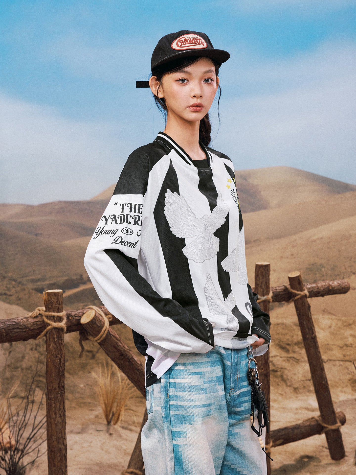 Lace Dove Print Sporty Oversize Long Sleeve T-Shirt WN23250