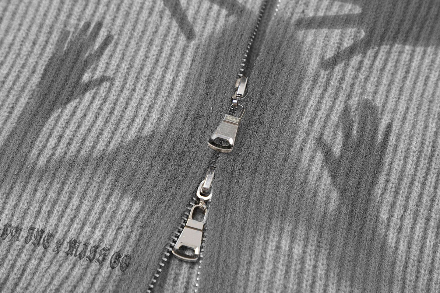 Abstract Print Zipper Knit Cardigan WN11511