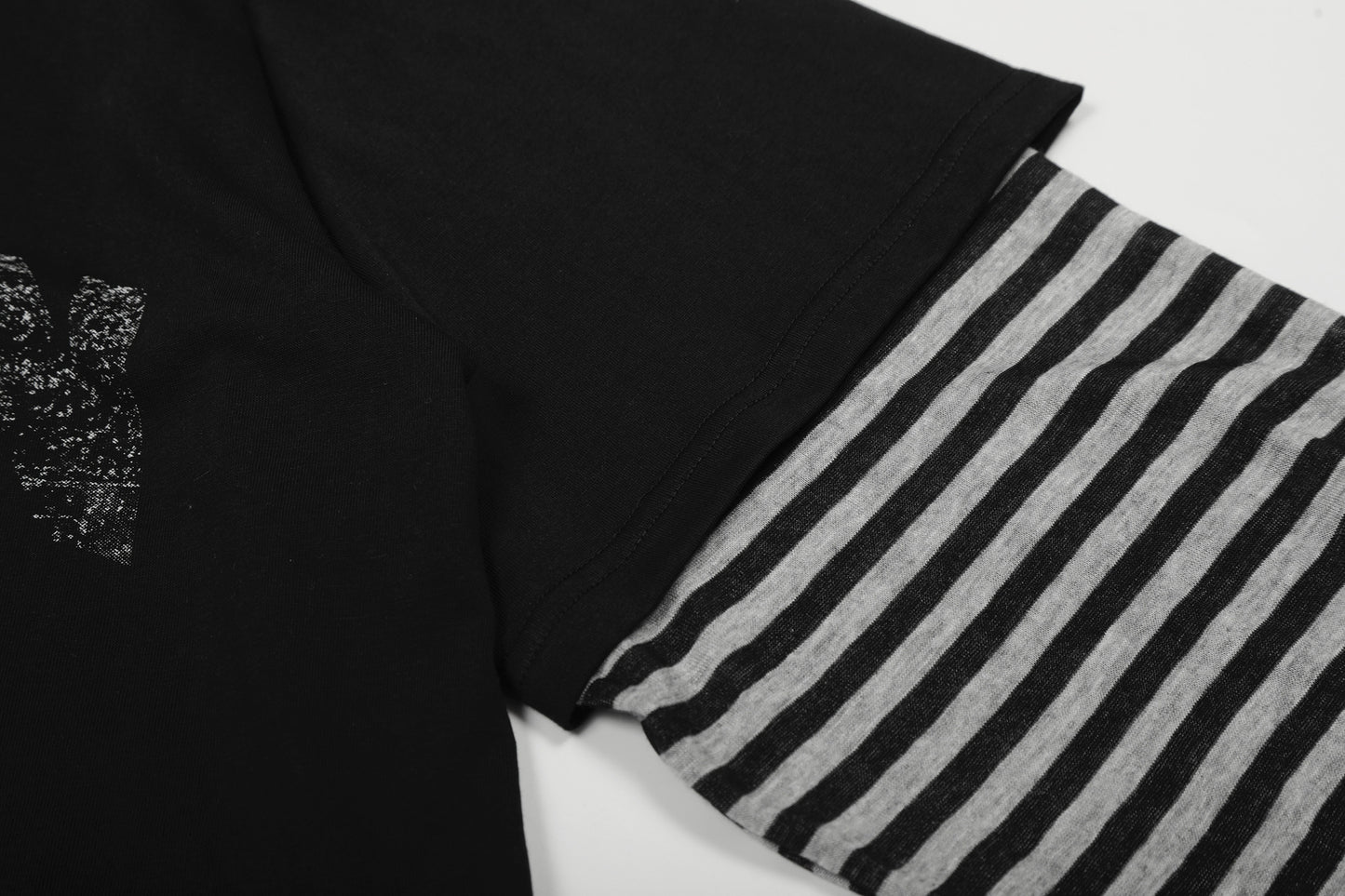 Fake Layered Stripe Star Long Sleeve T-Shirt WN25673