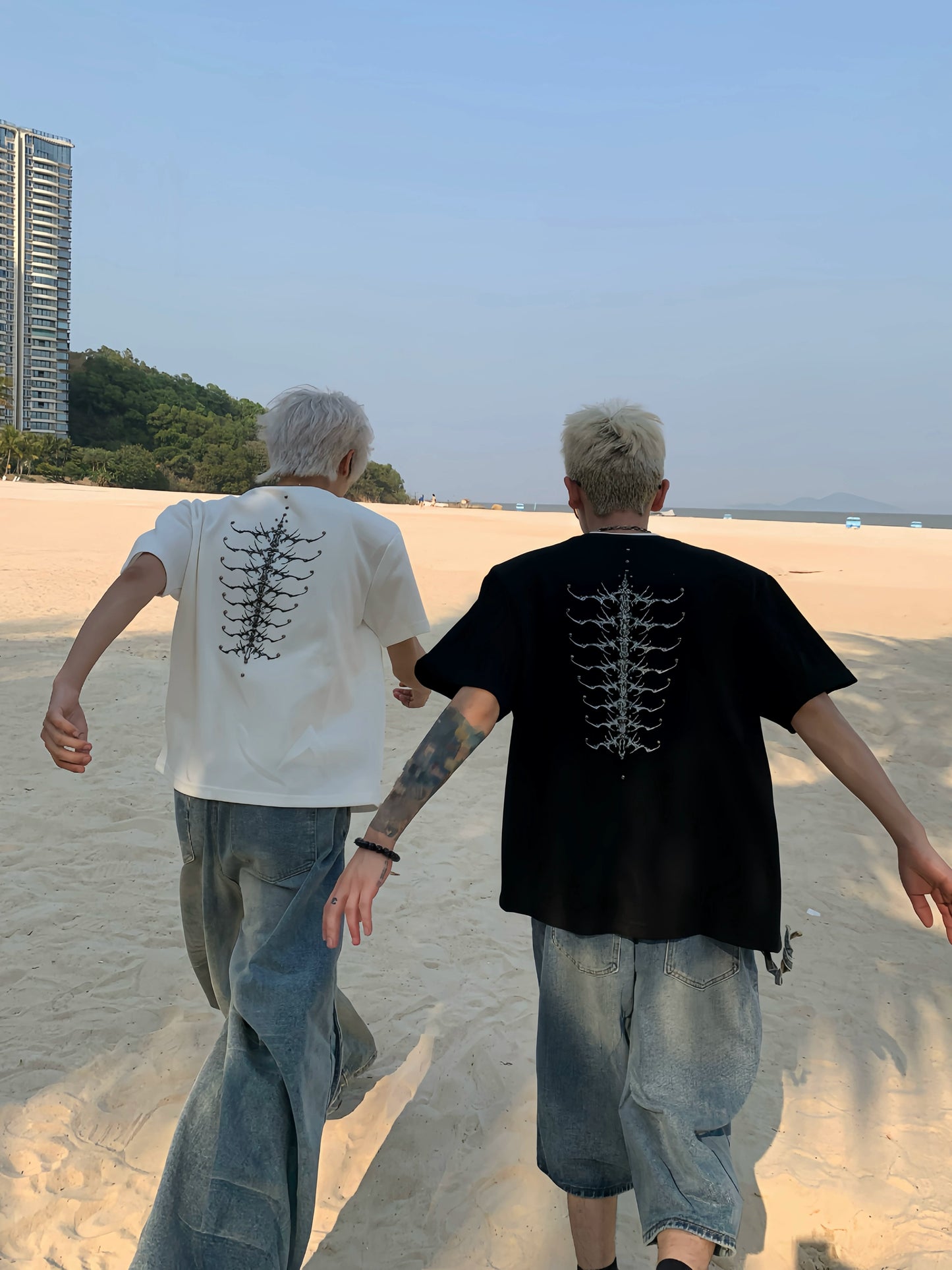 Studs Spine Embroidery Short Sleeve T-Shirt WN19779