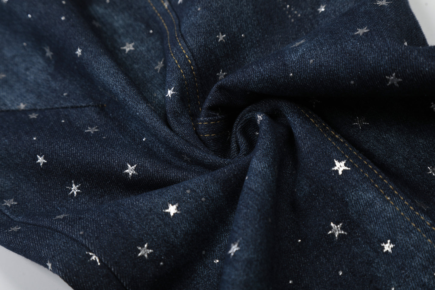 Star Print Curved Wide Leg Denim Jeans WN25696
