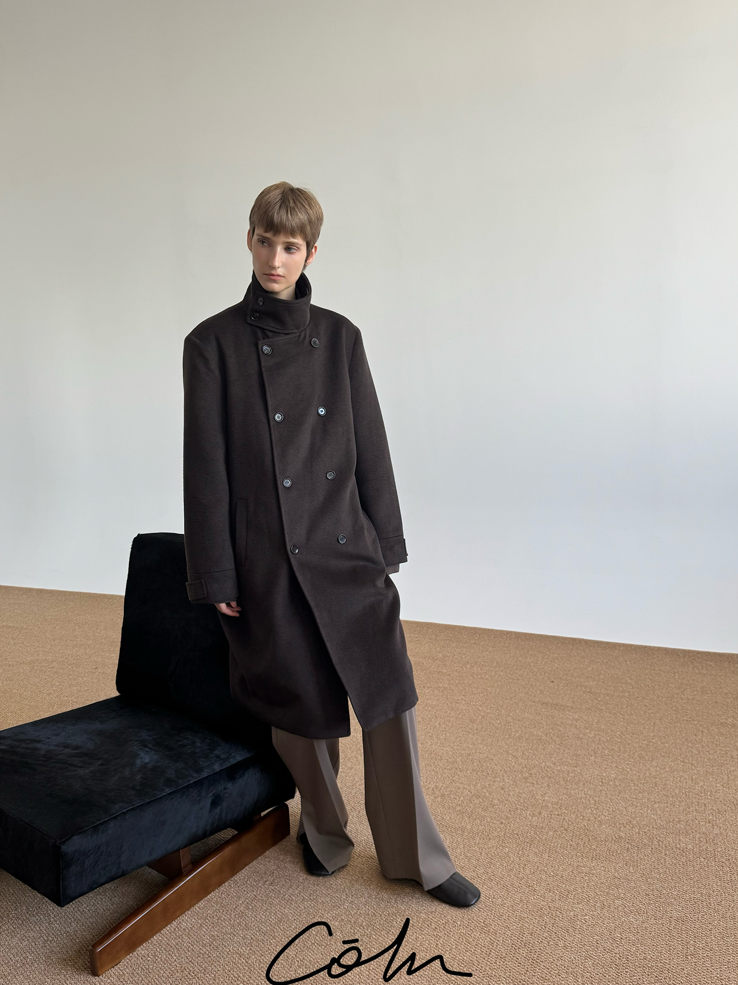 Standing-Collar Double-Breasted Wool Coat WN21642