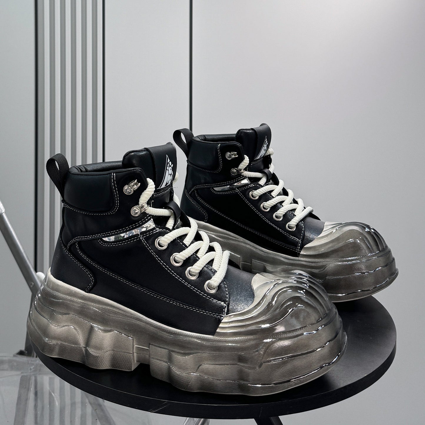 Metal Toe Lace Up Platform Short Boots WN24605
