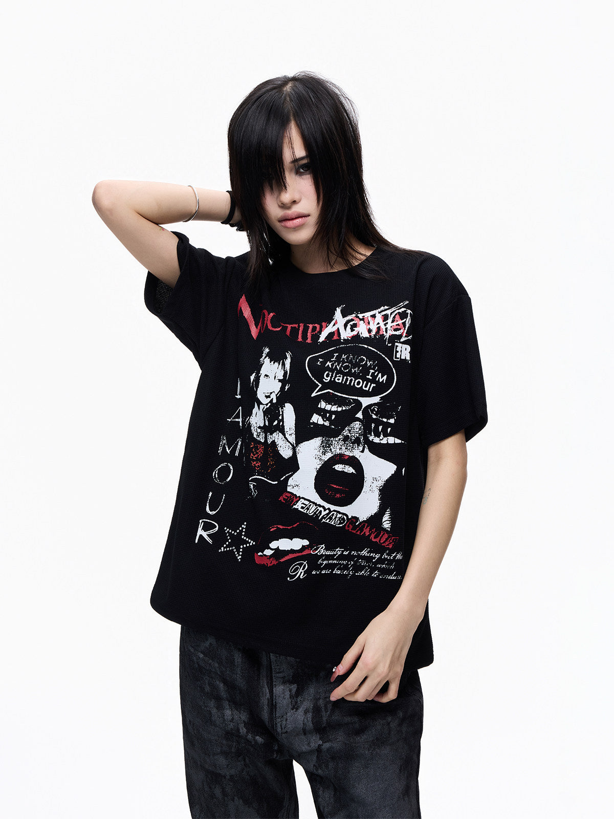 Portrait Graphic Print Cropped Short Sleeve T-Shirt WN27316