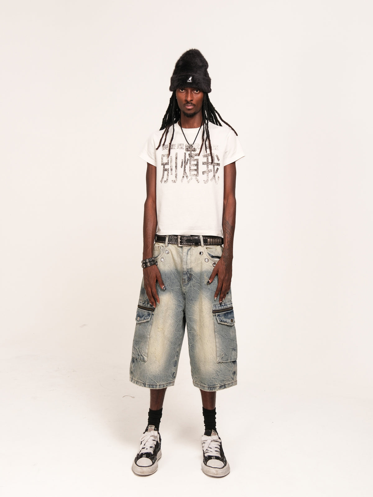Washed Zip Cargo Denim Half Jeans WN26643