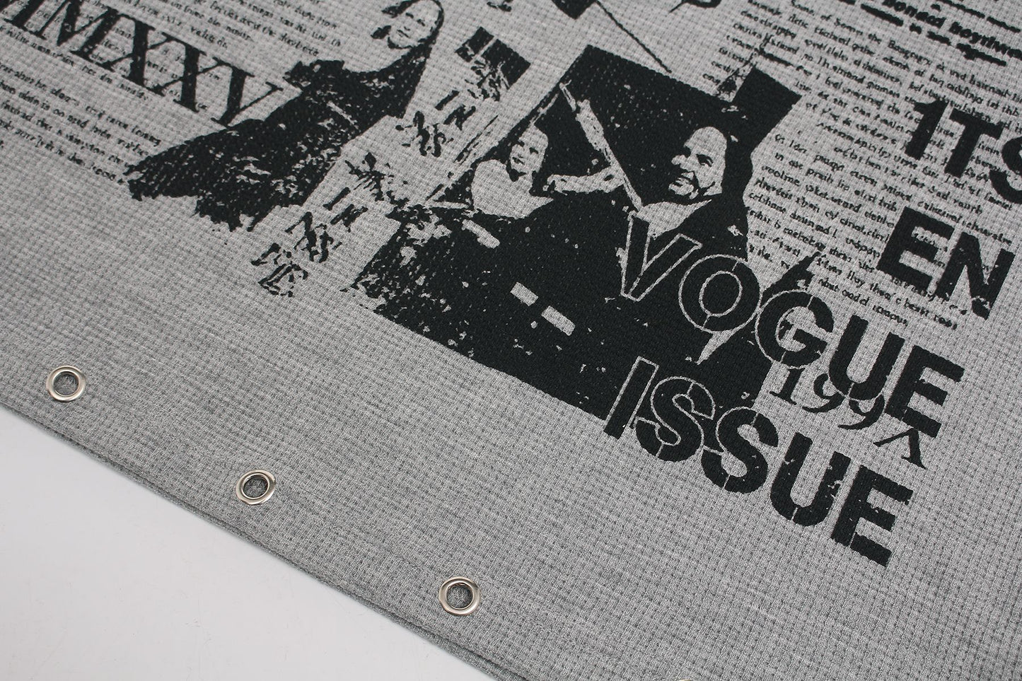 Waffle Newspaper Print Studs Short Sleeve T-Shirt WN25995