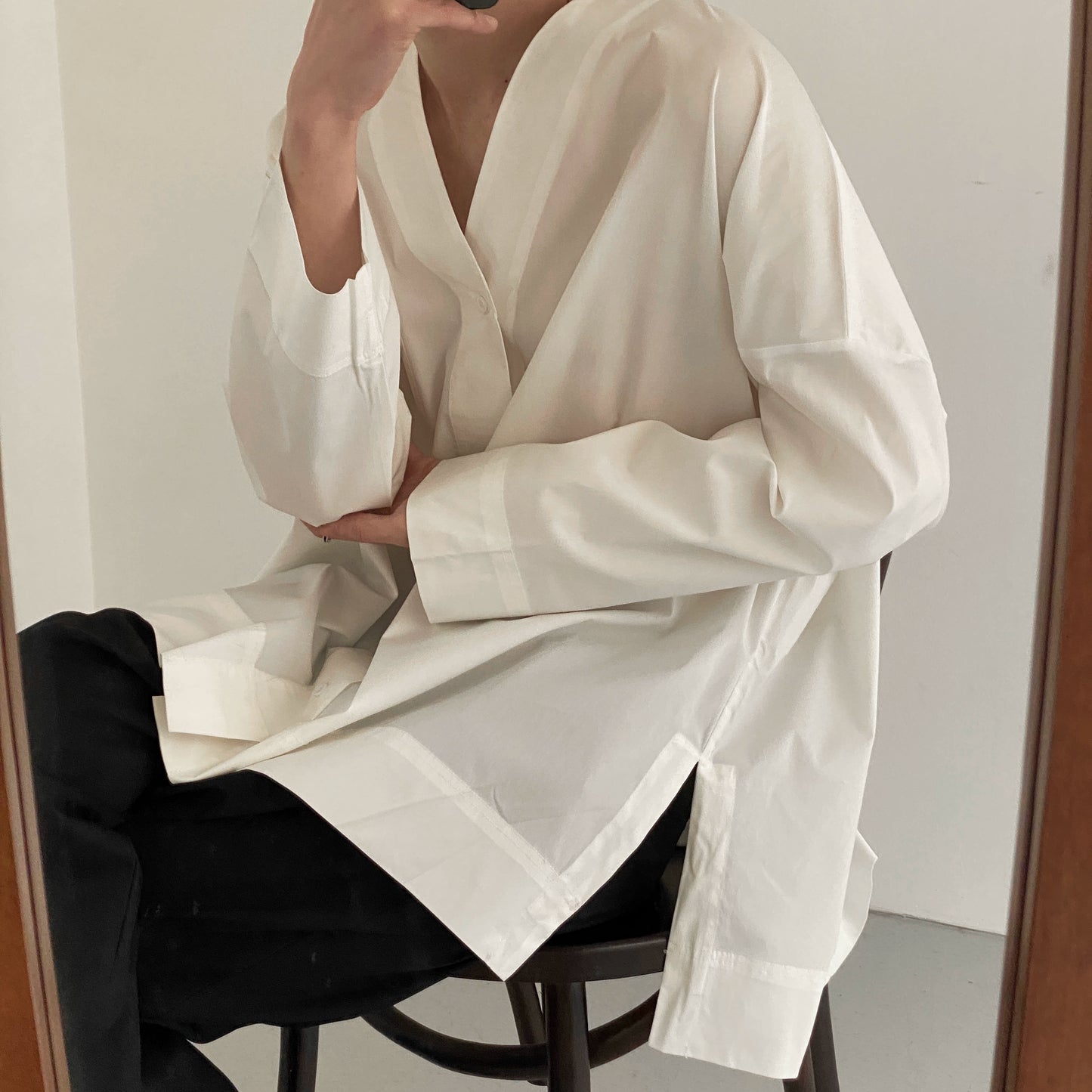 V-Neck Plain Long Sleeve Shirt WN21484