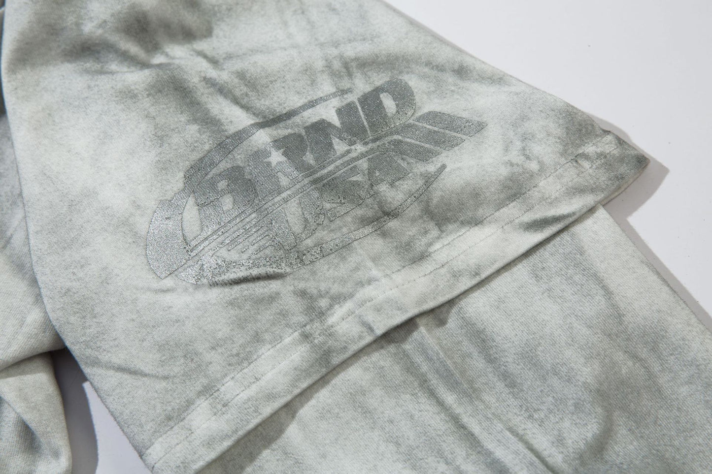 Fake Layered Dirty Dye Print Long Sleeve T-Shirt WN25581