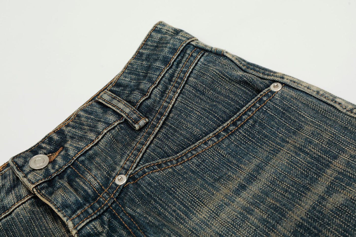 Fade Washed Straight Denim Jeans WN25940