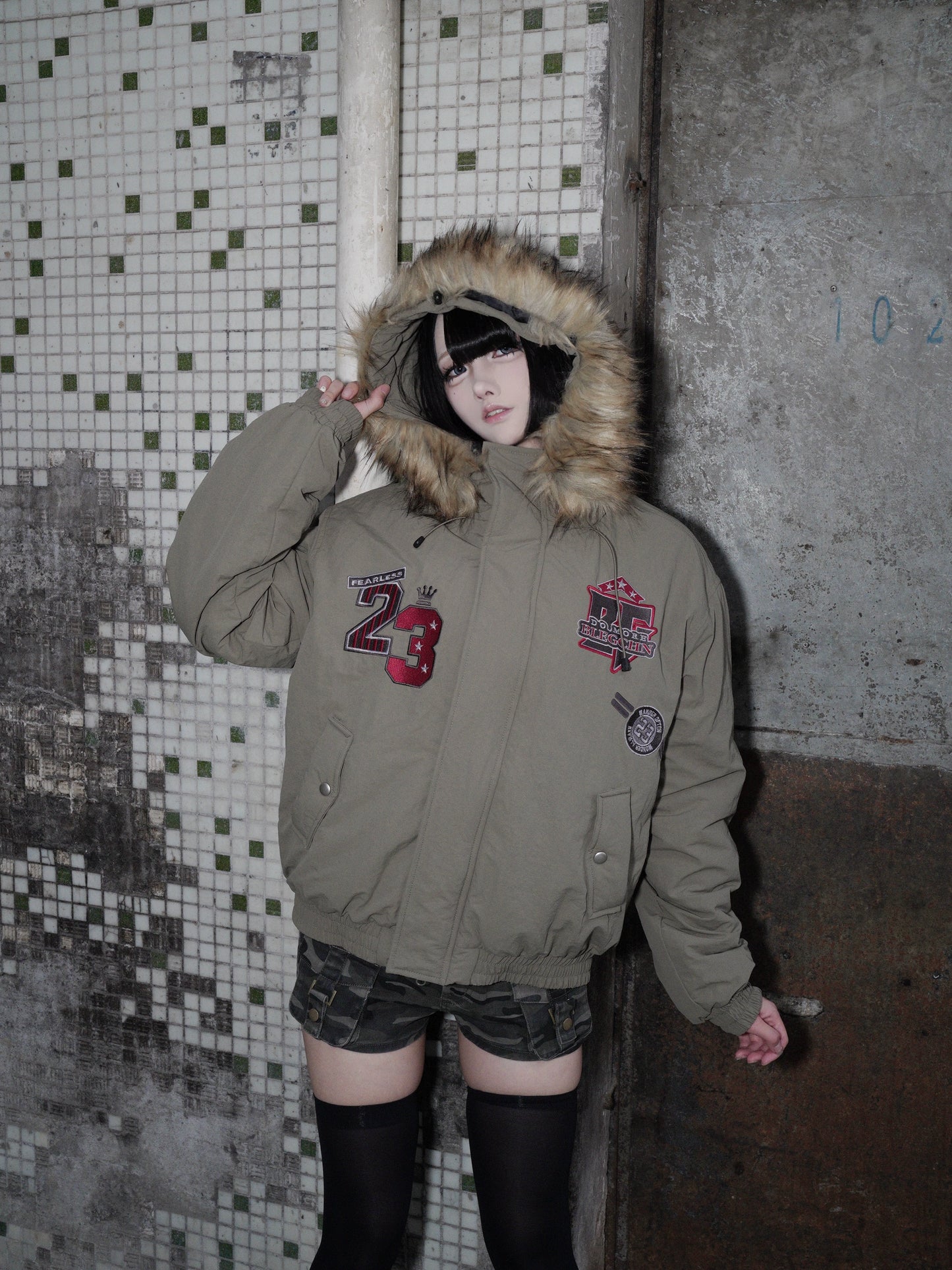 Patch Embroidery Fake Fur-Collar Hooded Jacket WN22188