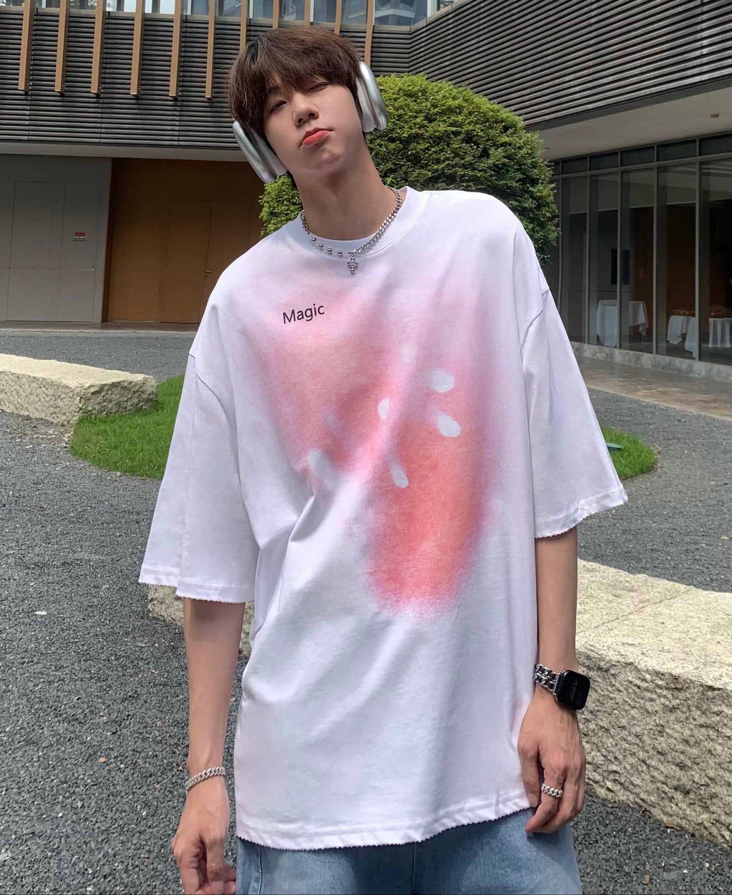 Oversized Paint Letter Print T-Shirt WN25326