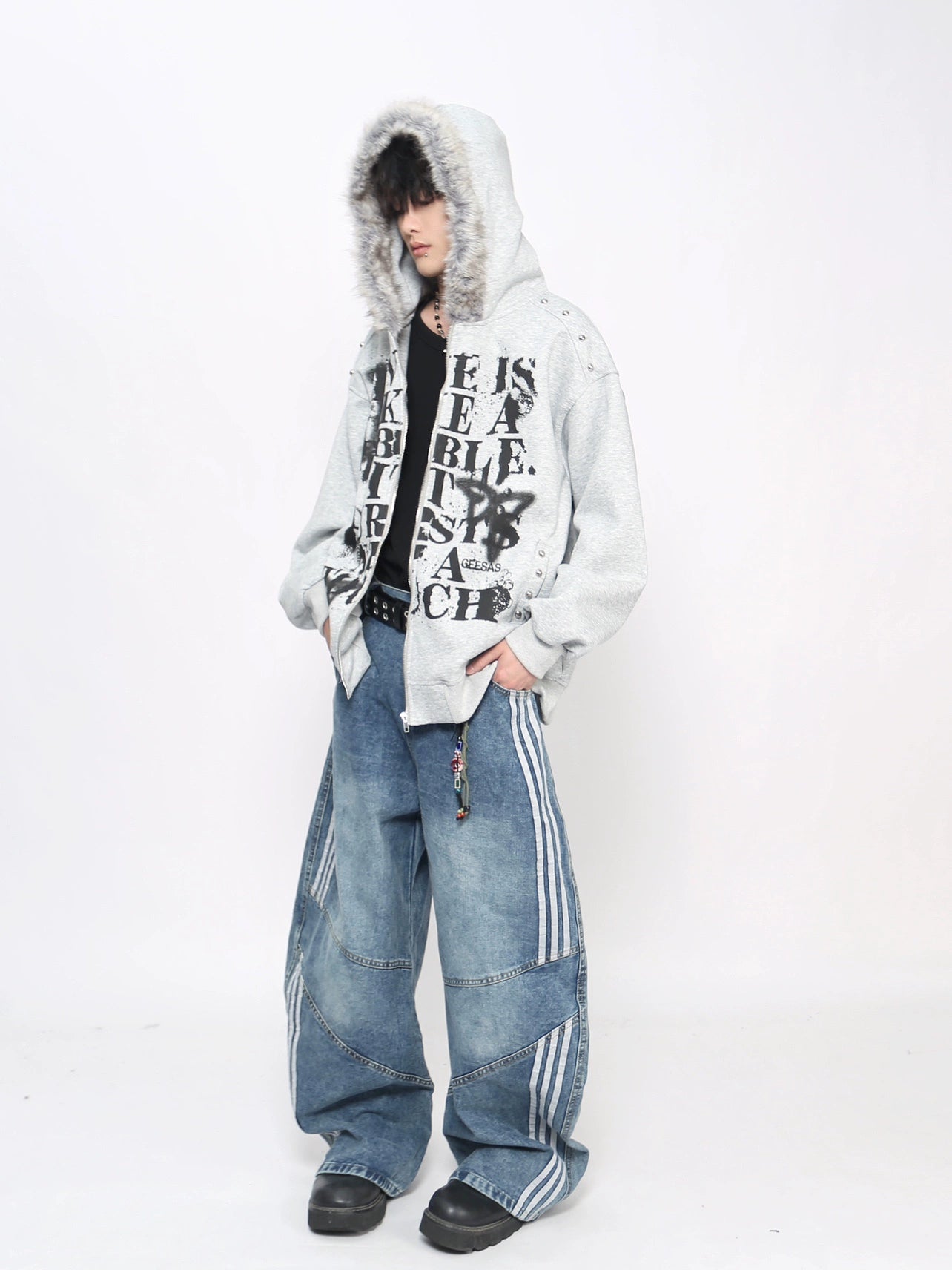 Graffiti Print Fake Fur Collar Zipper Hoodie WN21026