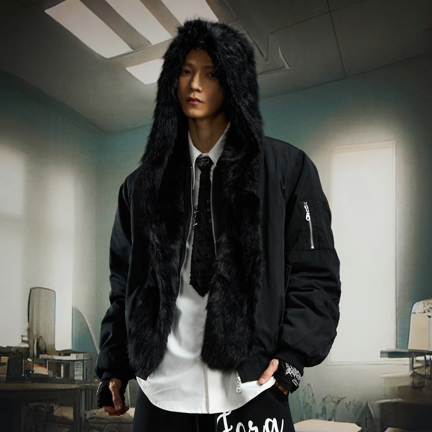 Detachable Fake Fur Hooded Short Padded Jacket WN22755
