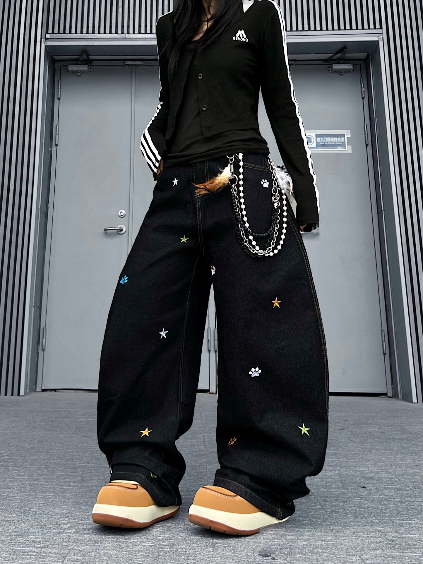 Star Embroidery Wide Leg Denim Jeans WN24153