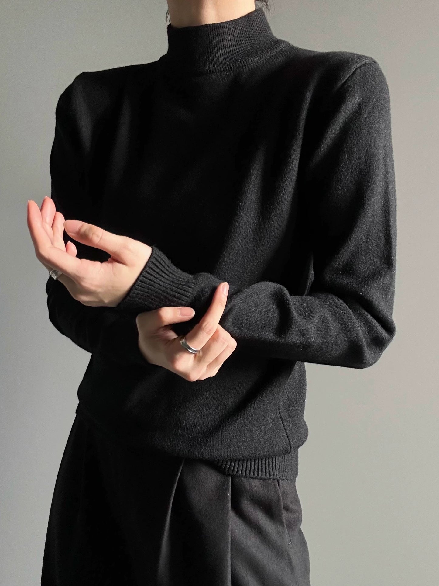 High-Neck Knit Sweater WN19654