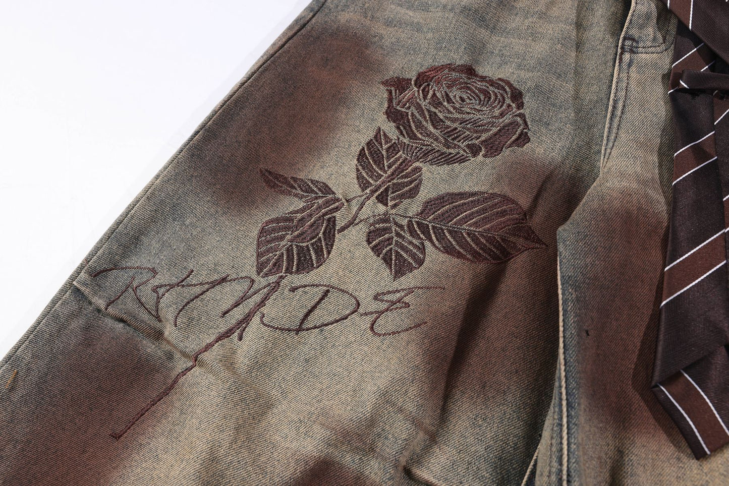 Washed Rose Embroidery Wide Leg Curved Denim Jeans WN25865